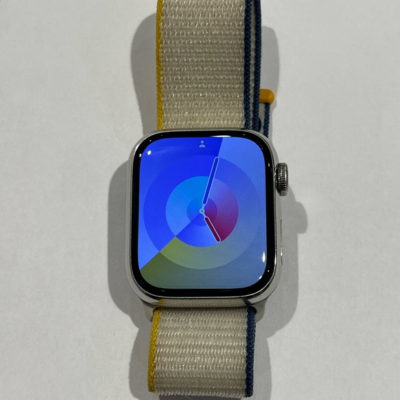 Apple Watch Series 7 GPS + Cellular. 41mm. Silver Stainless Steel Case. - Picture 10 of 12